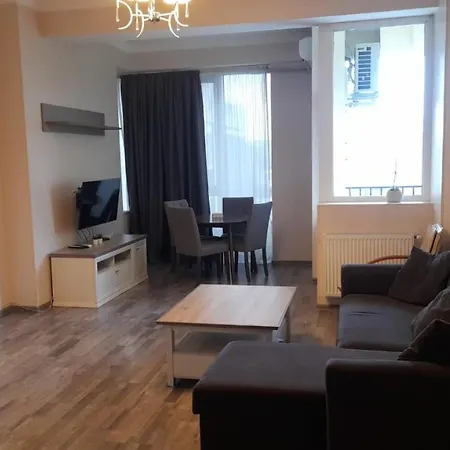 The Comfortable And Beautiful Apt In Tbilisi Exterior photo